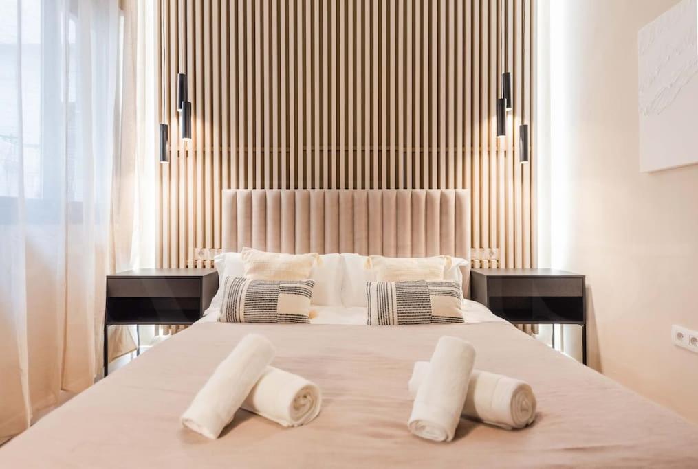 Contemporary Minimalist Apartment By Rems 马拉加 外观 照片
