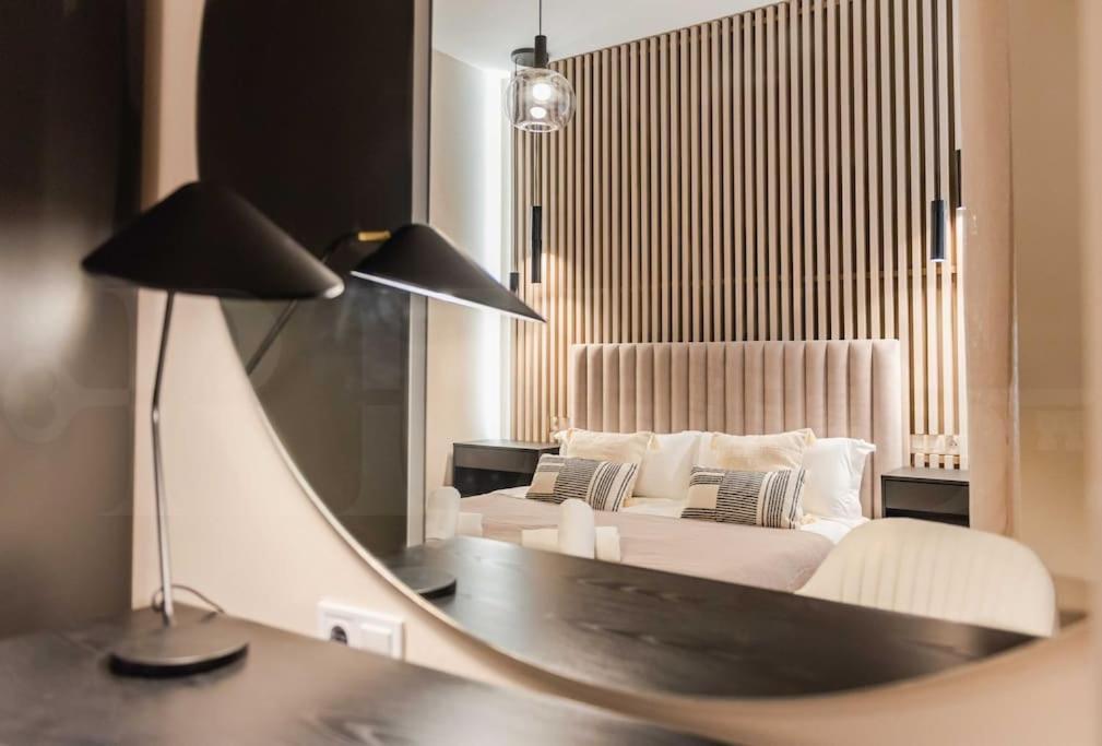 Contemporary Minimalist Apartment By Rems 马拉加 外观 照片